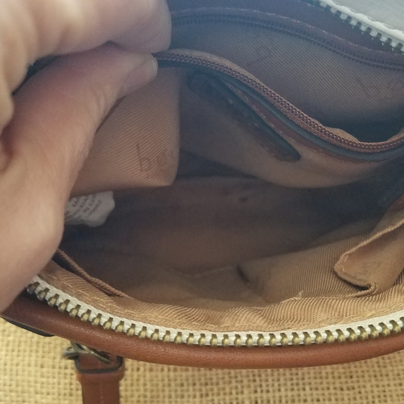 BOC cream and brown messenger bag - Picture 8 of 11